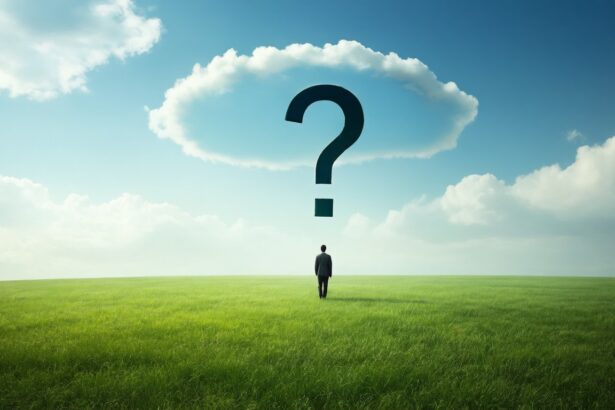 Az álomban megjelenő kérdőjel a bizonytalanságot és a keresést szimbolizálja, utalva a jövőre.